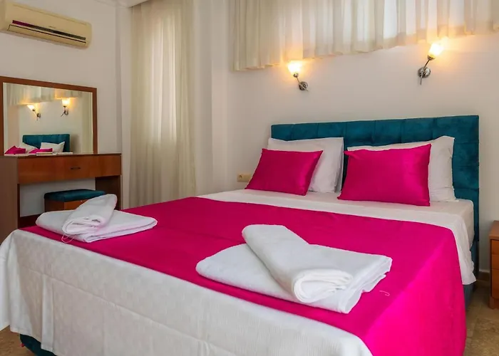 Yasam Park - Luxury 8 Person - Calis 90mt * Fethiye