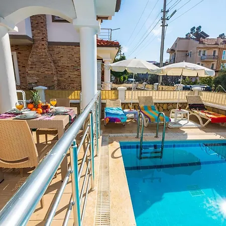 Yasam Park - Luxury 8 Person - Calis 90mt 别墅 费特希耶