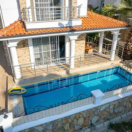 别墅 Yasam Park - Luxury 8 Person - Calis 90mt 费特希耶