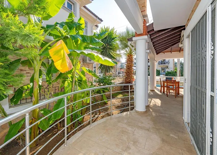 Vila Yasam Park - Luxury 8 Person - Calis 90mt Fethiye