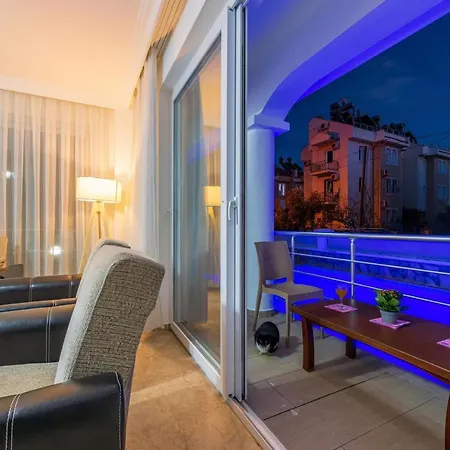 Yasam Park - Luxury 8 Person - Calis 90mt Vila