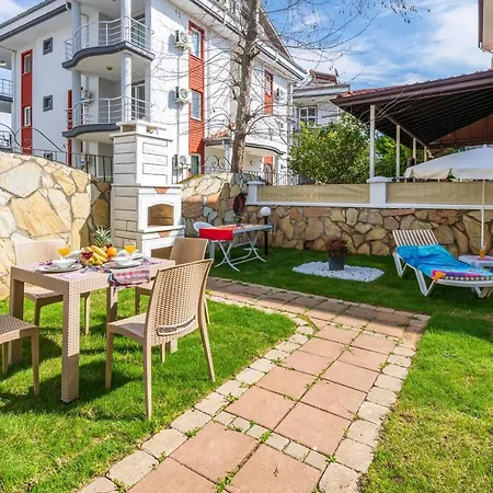 Willa Yasam Park - Luxury 8 Person - Calis 90mt Fethiye