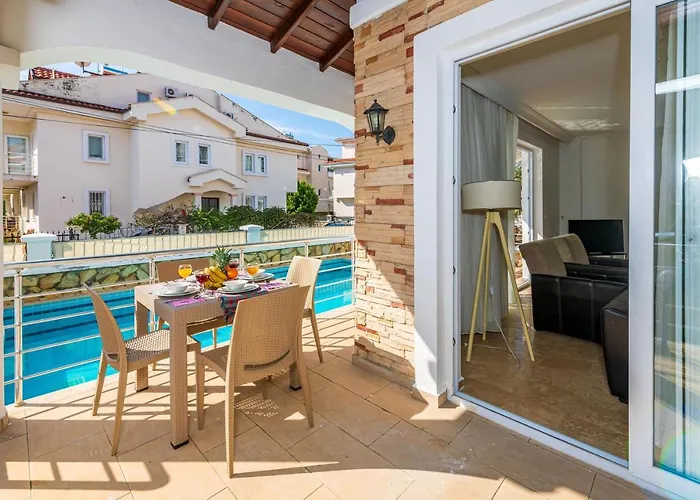 Yasam Park - Luxury 8 Person - Calis 90mt Villa Fethiye