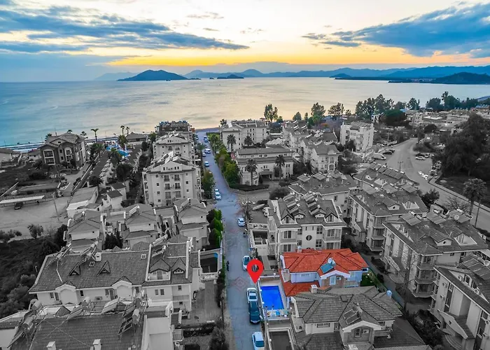 Villa Yasam Park - Luxury 8 Person - Calis 90mt Fethiye