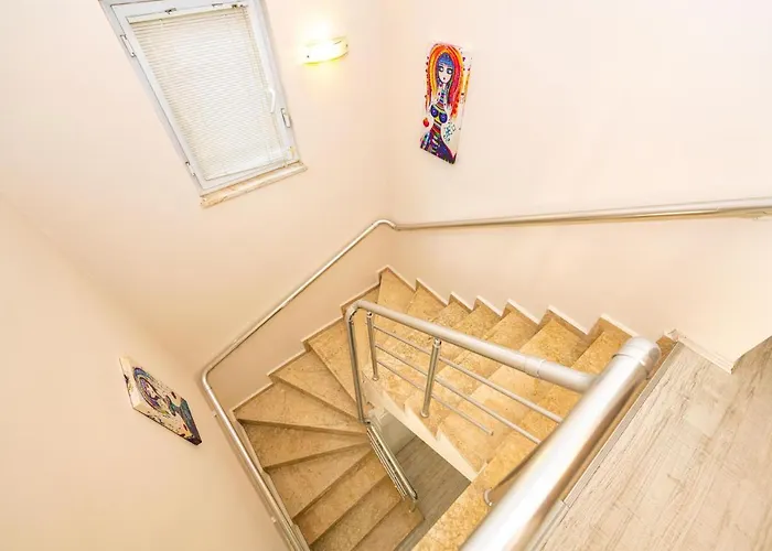 Yasam Park - Luxury 8 Person - Calis 90mt *